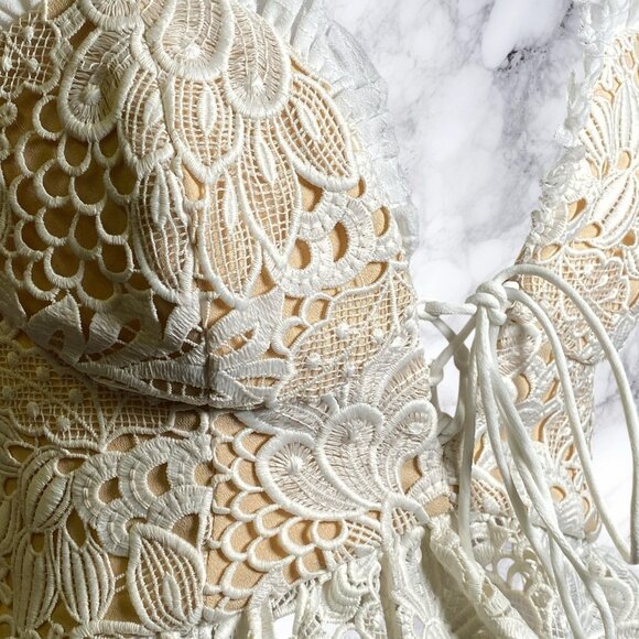 NBD Minxi Top - Ivory - Picture 5 of 12